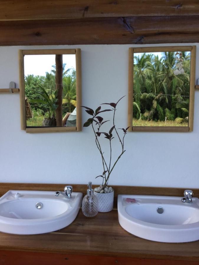 Palayan Paradise Huts 圣维森特 外观 照片