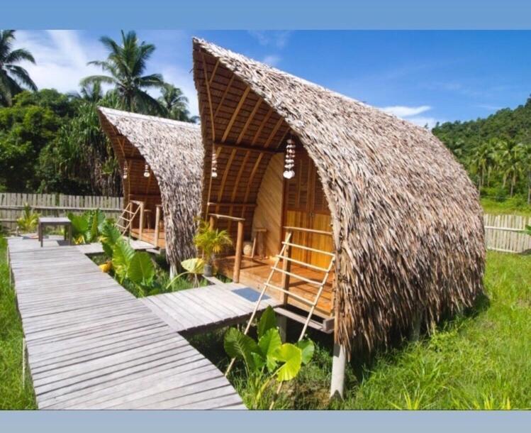 Palayan Paradise Huts 圣维森特 外观 照片
